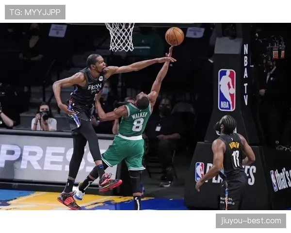 巴尼亚尼挡拆积极制造错位提升得分效率明显