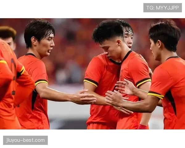 韩国男足备战亚洲杯淘汰赛，防守端呈现稳固态势，进攻串联效率提升